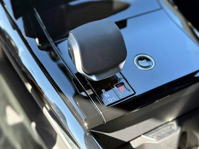 new 2025 Land Rover Range Rover Sport car, priced at $96,880