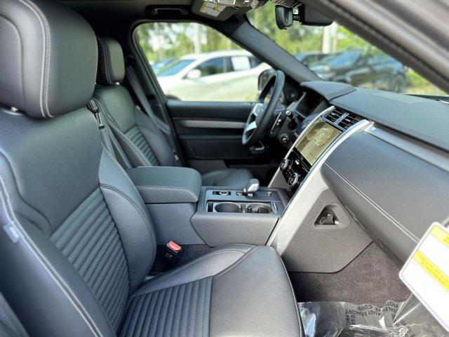 new 2025 Land Rover Discovery car, priced at $73,868