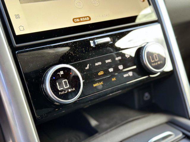 new 2025 Land Rover Discovery car, priced at $73,868