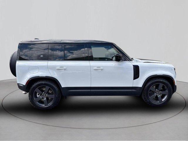 new 2024 Land Rover Defender car