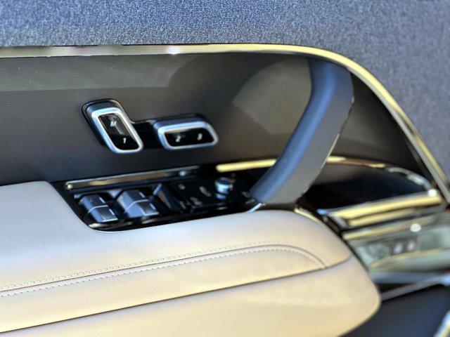 new 2025 Land Rover Range Rover Sport car, priced at $94,190