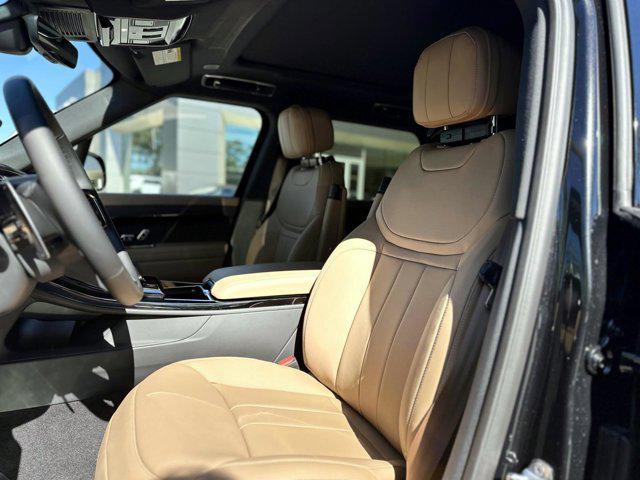 new 2025 Land Rover Range Rover Sport car, priced at $94,190