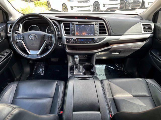 used 2018 Toyota Highlander car, priced at $25,273