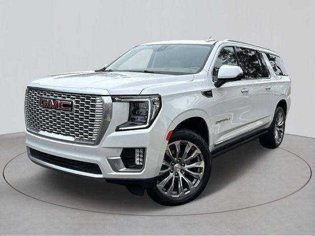 used 2022 GMC Yukon XL car, priced at $59,822