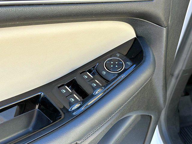 used 2015 Ford Edge car, priced at $13,595