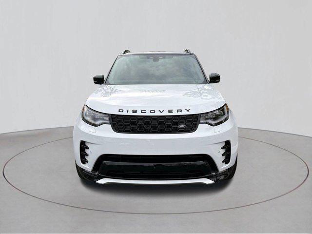 new 2025 Land Rover Discovery car, priced at $80,525