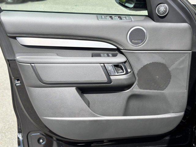 new 2025 Land Rover Discovery car, priced at $83,868