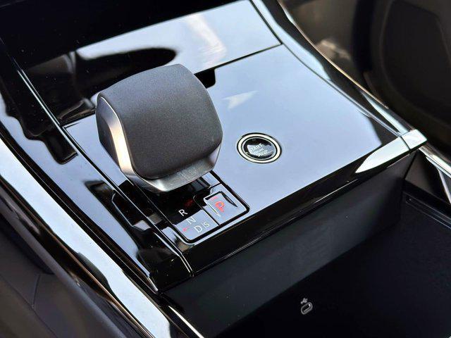 new 2025 Land Rover Range Rover Sport car, priced at $93,980