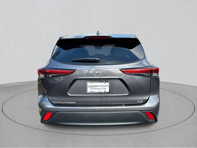 used 2021 Toyota Highlander car, priced at $26,677