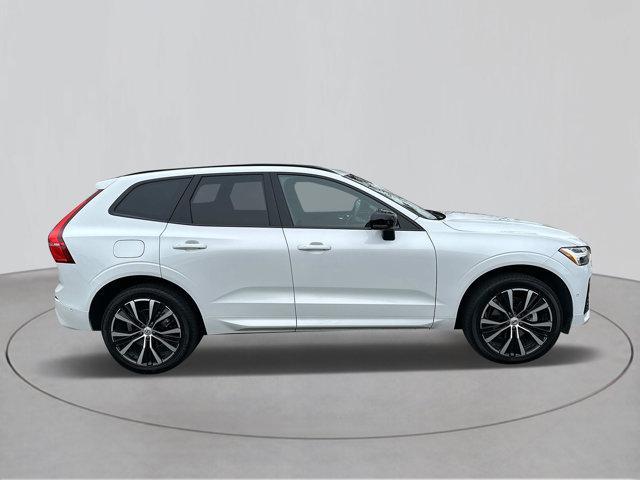 used 2023 Volvo XC60 car, priced at $40,562