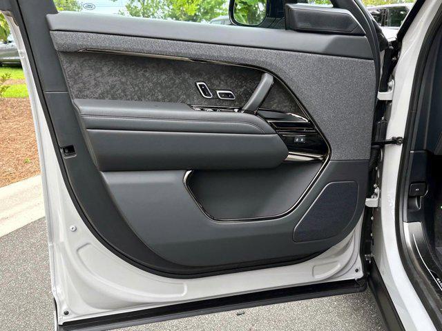 new 2025 Land Rover Range Rover Sport car, priced at $125,160