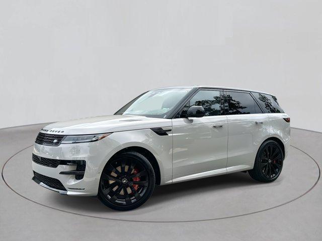 new 2025 Land Rover Range Rover Sport car, priced at $125,160