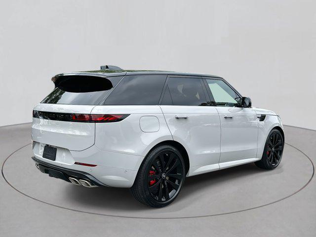 new 2025 Land Rover Range Rover Sport car, priced at $125,160