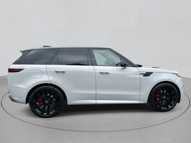 new 2025 Land Rover Range Rover Sport car, priced at $125,160