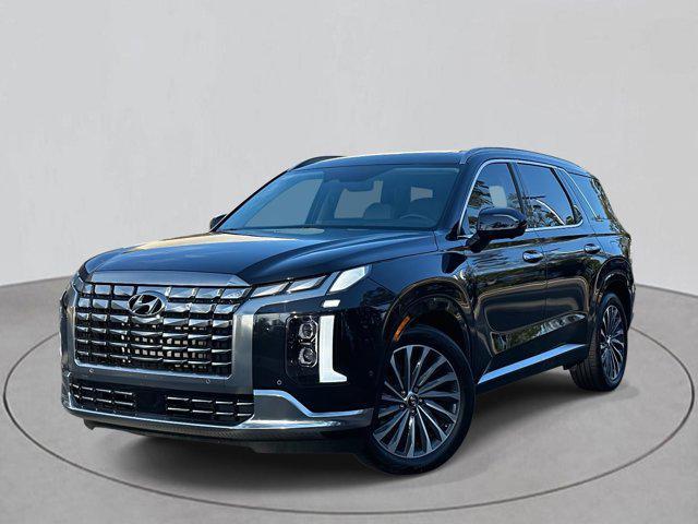 used 2024 Hyundai Palisade car, priced at $42,789