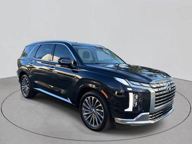 used 2024 Hyundai Palisade car, priced at $42,789