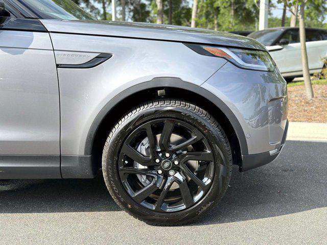 new 2025 Land Rover Discovery car, priced at $68,868