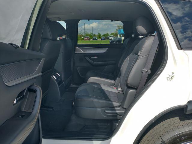 new 2025 Mazda CX-90 car, priced at $43,195