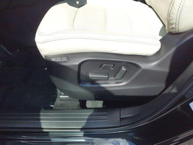 used 2023 Mazda CX-5 car, priced at $26,900