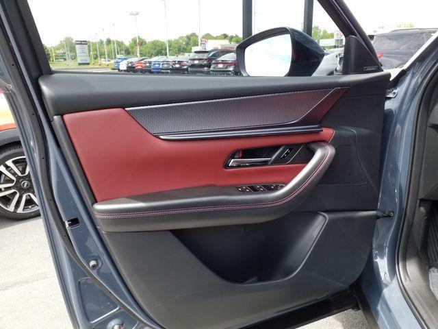 new 2025 Mazda CX-70 PHEV car, priced at $59,355