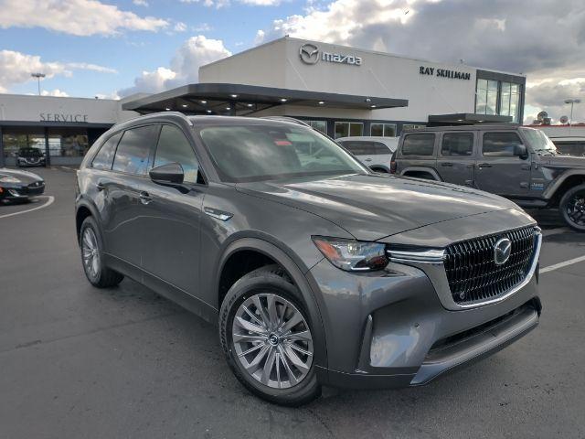 new 2025 Mazda CX-90 car, priced at $43,345