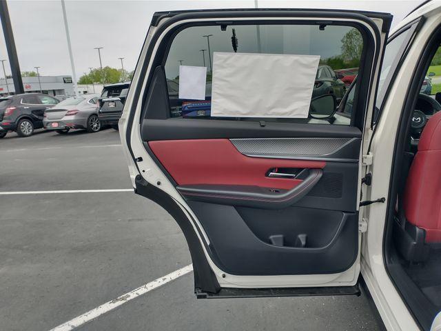 new 2025 Mazda CX-70 PHEV car, priced at $59,500