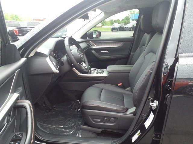 new 2025 Mazda CX-90 car, priced at $42,600