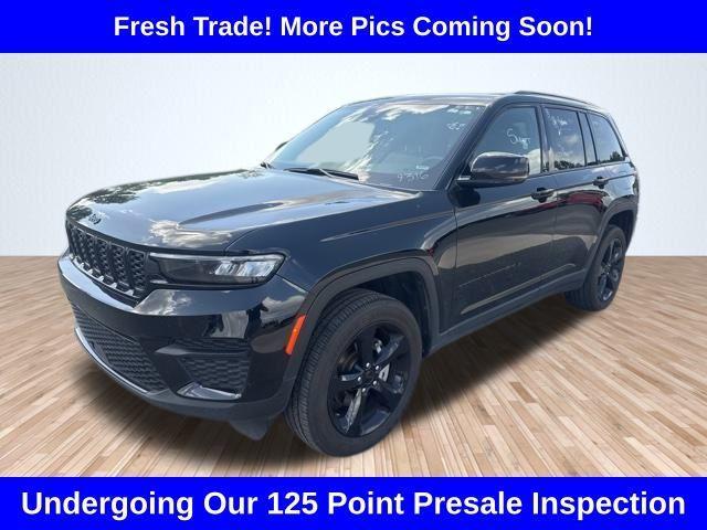 used 2023 Jeep Grand Cherokee car, priced at $33,000