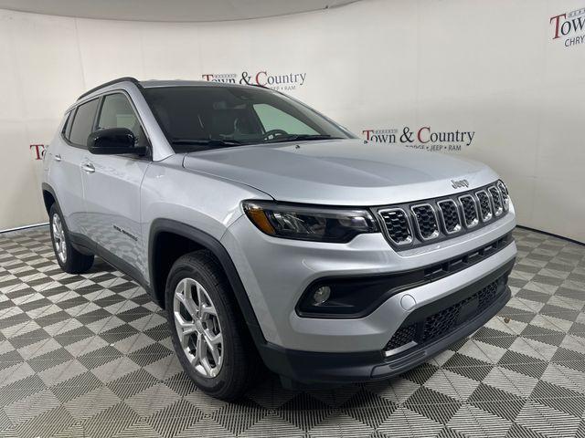 new 2025 Jeep Compass car, priced at $30,760