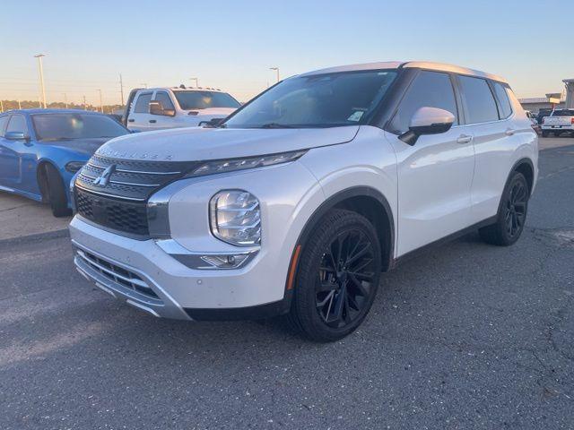 used 2022 Mitsubishi Outlander car, priced at $19,000