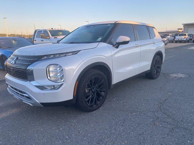 used 2022 Mitsubishi Outlander car, priced at $19,000
