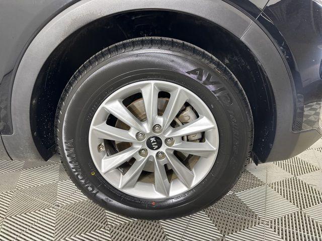 used 2020 Kia Sorento car, priced at $13,426