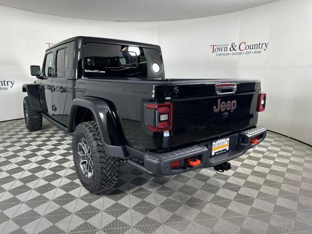 new 2025 Jeep Gladiator car, priced at $60,362