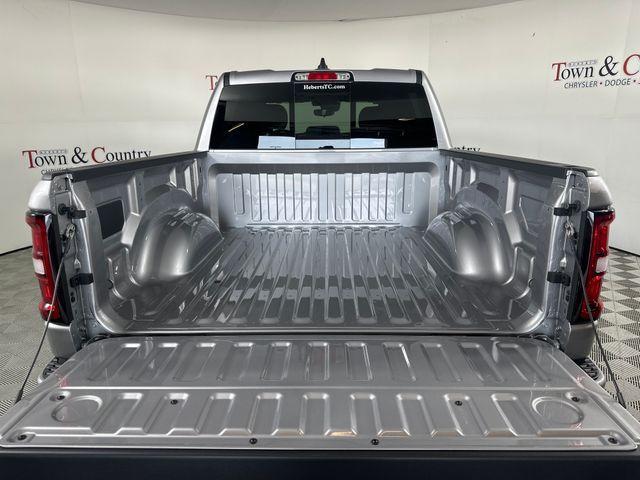 new 2025 Ram 1500 car, priced at $40,095