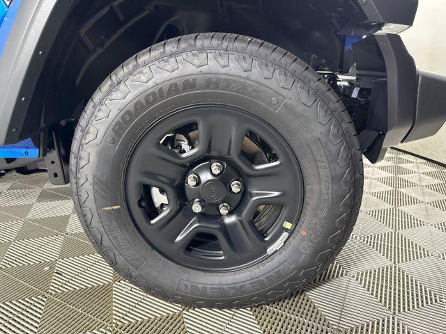 new 2025 Jeep Wrangler car, priced at $34,758