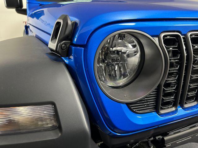 new 2025 Jeep Wrangler car, priced at $34,758
