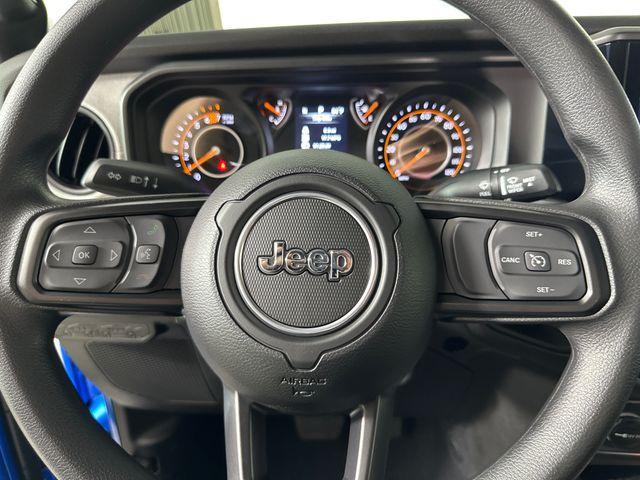 new 2025 Jeep Wrangler car, priced at $34,758