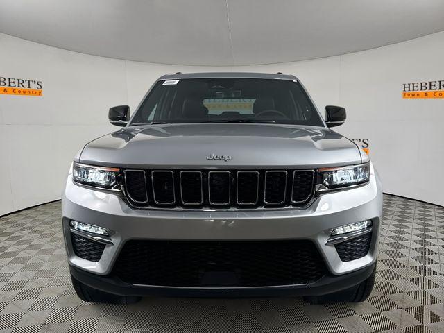 new 2025 Jeep Grand Cherokee car, priced at $47,630