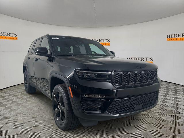 new 2025 Jeep Grand Cherokee car, priced at $42,106