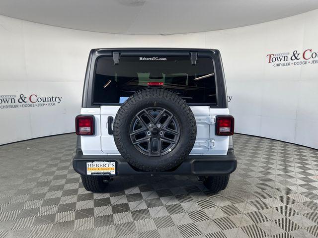 new 2025 Jeep Wrangler car, priced at $40,150