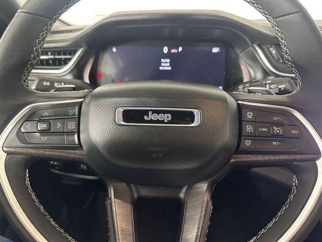 new 2025 Jeep Grand Cherokee car, priced at $42,220