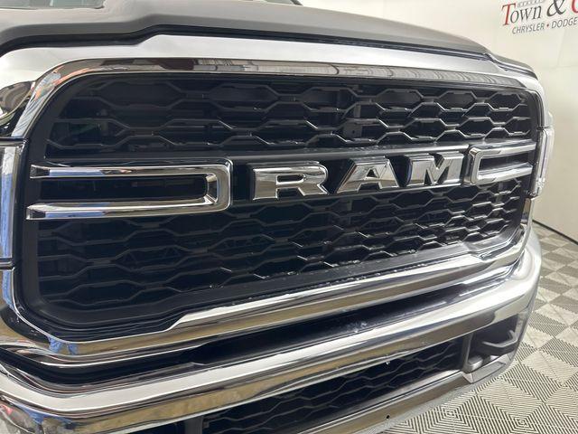 new 2024 Ram 2500 car, priced at $60,410