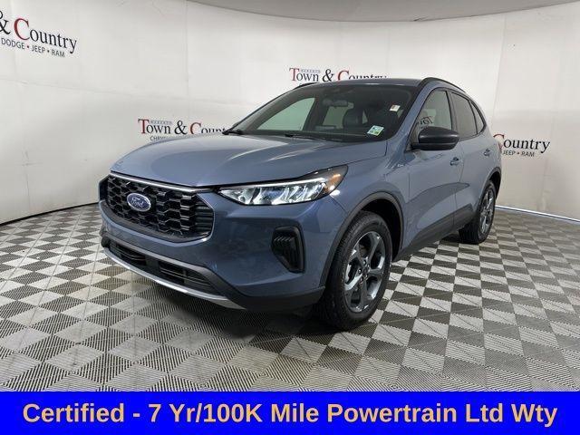 used 2025 Ford Escape car, priced at $27,689