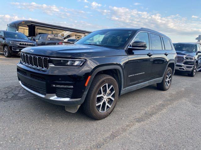 used 2024 Jeep Grand Cherokee L car, priced at $37,968