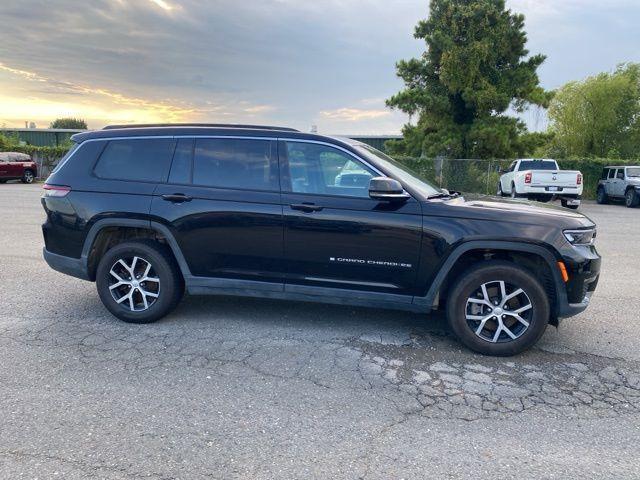 used 2024 Jeep Grand Cherokee L car, priced at $37,968
