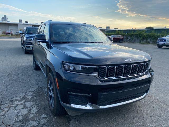 used 2024 Jeep Grand Cherokee L car, priced at $37,968