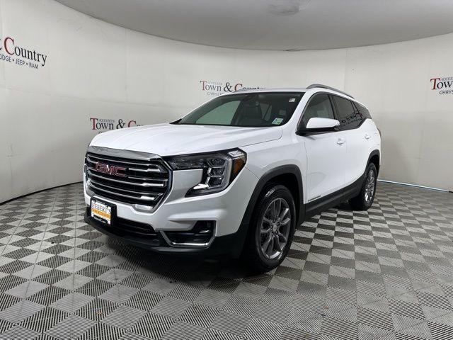 used 2024 GMC Terrain car, priced at $26,000
