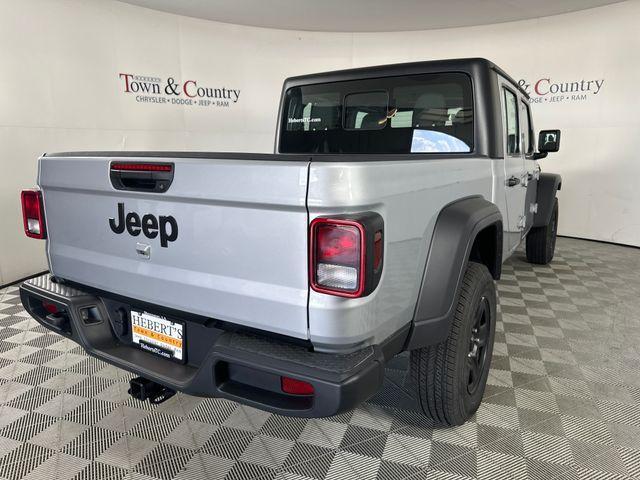 new 2024 Jeep Gladiator car, priced at $36,945