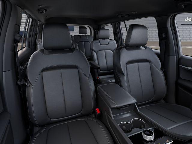new 2025 Jeep Grand Cherokee L car, priced at $46,215