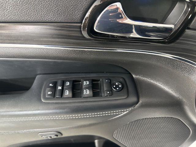 used 2021 Jeep Grand Cherokee car, priced at $26,304